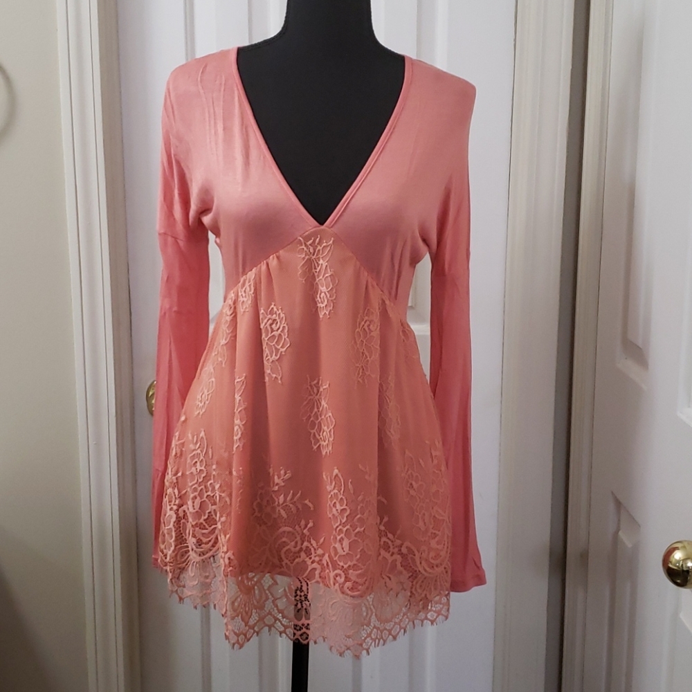 Rue21 Peach V-Neck Lace Blouse